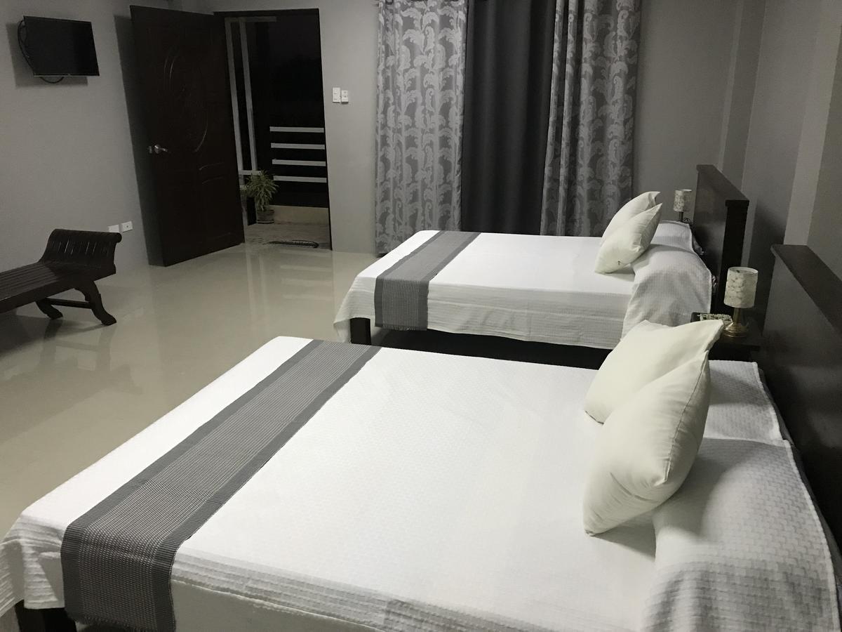 Готель Reddoorz El Senor Jesus Apartelle Vigan Ilocos Екстер'єр фото