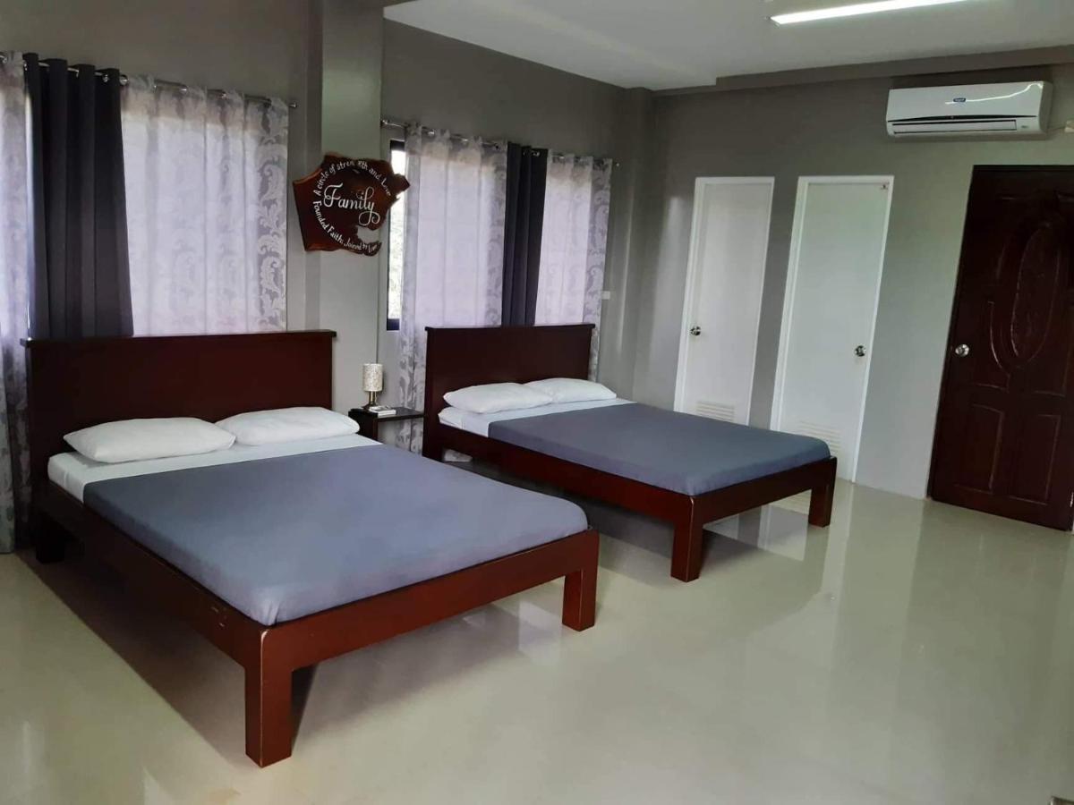 Готель Reddoorz El Senor Jesus Apartelle Vigan Ilocos Екстер'єр фото
