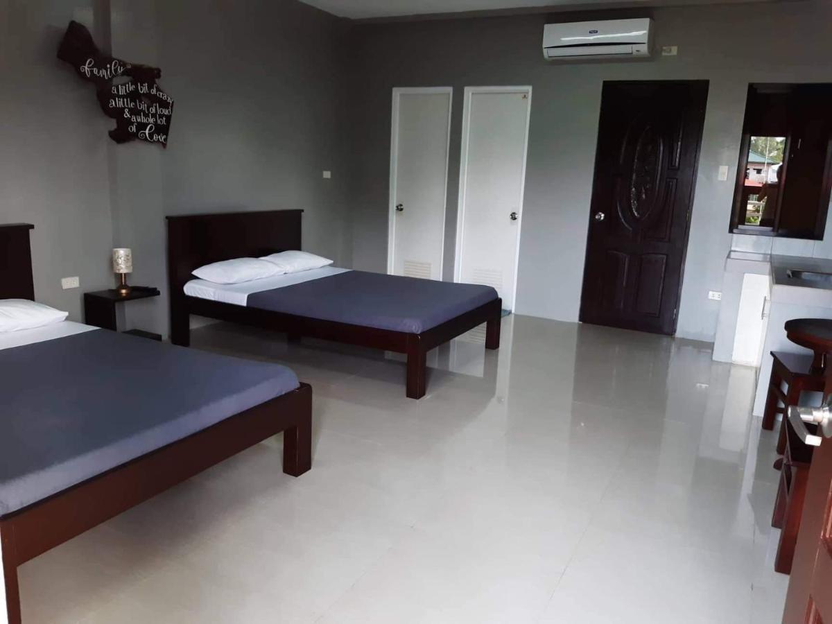 Готель Reddoorz El Senor Jesus Apartelle Vigan Ilocos Екстер'єр фото